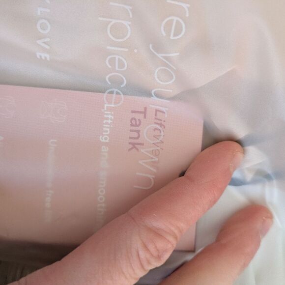 NWT NIB HONEYLOVE LIFTWEAR TANK SAND HLLWT01-SAND 1X Shaper Shapewear - Picture 5 of 7